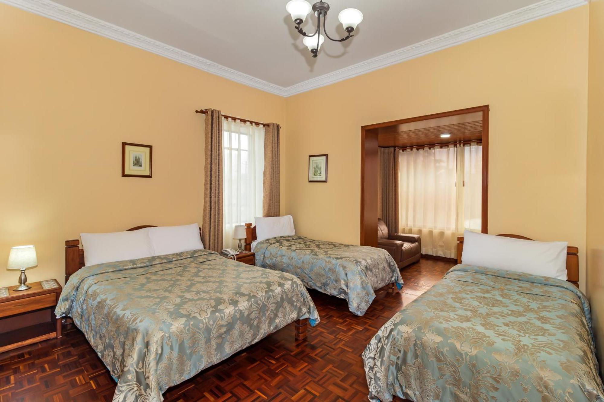 La Cartuja Hotel Quito