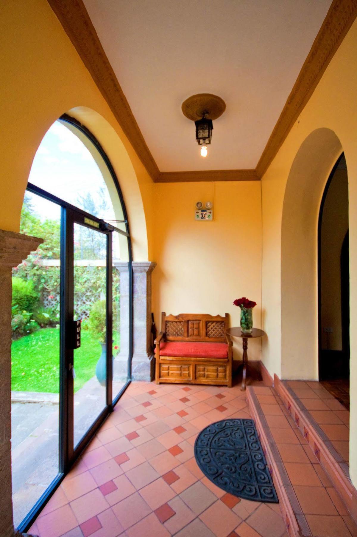 La Cartuja Hotel Quito